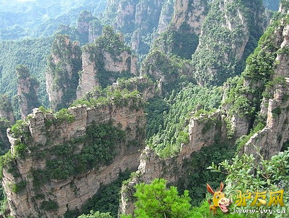 天波府的四道城墙.jpg